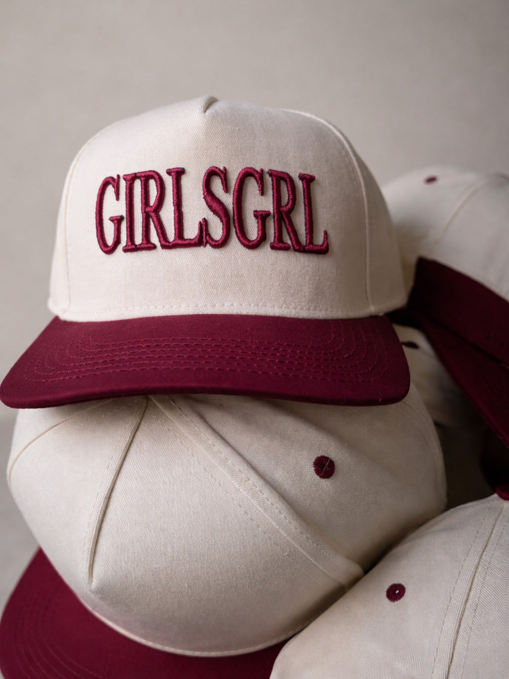 GIRLSGRL 3D Puff Hat